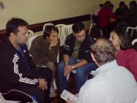 foto de Professores, em grupo, discutindo e construindo o conjunto de regras e rotinas do Colgio, como parte da Programao do PPP