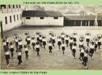 Estudantes esto preparadas para o Festival escolar de 1942, no Grupo Escolar de Tapiratiba, no interior de SP. 