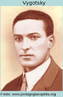 Lev Semenovitch Vygotsky(1896-1934), advogado e psiclogo russo, enfatizava o papel da linguagem e do processo histrico social no desenvolvimento do indivduo. Sua questo central  a aquisio de conhecimentos pela interao do sujeito com o meio. Para ele, o sujeito no  apenas ativo, mas se tambm interativo, pois adquire conhecimentos a partir de relaes intra e interpessoais.  na troca com outros sujeitos que o conhecimento e as funes sociais so assimilados.